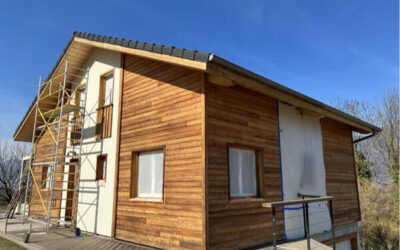 Comment se déroulent les travaux d’aérogommage ou de sablage de vos chalets avec Alpes Aéro’Sablage ?